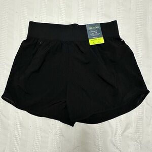 Tek Gear NWT Black mid rise workout shorts size M